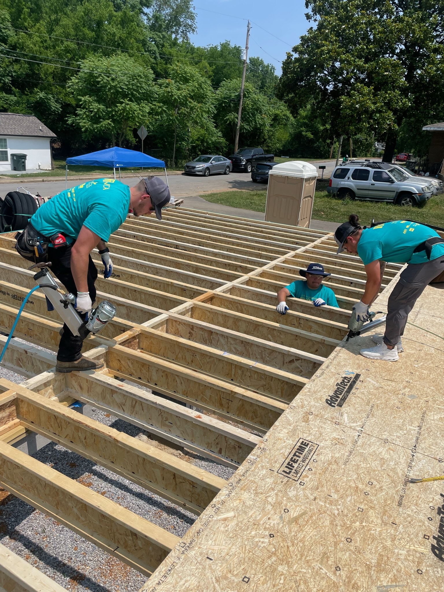 Roofing service in Nashville